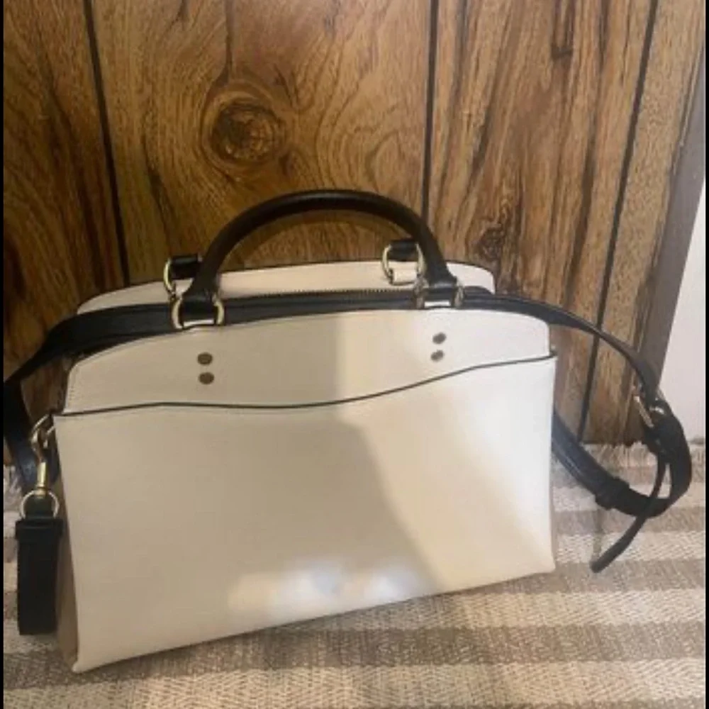 Coach purse / wallet - Picture 4 of 6